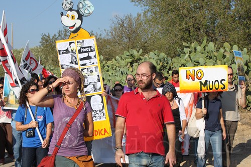Manifestazione Nazionale No MOUS Niscemi 06 Ottobre 2012 (39) (Copia)