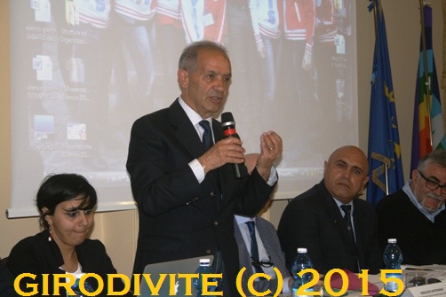 L\'intervento del presidente Avis Calabria