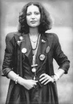 Mia Martini 3.jpg